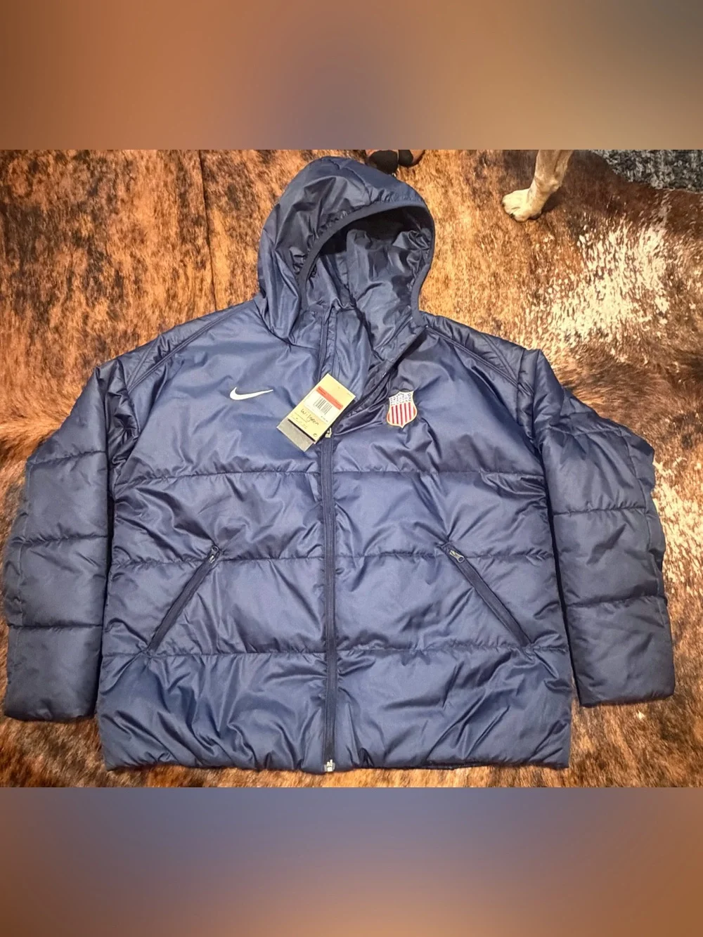NWT Nike Women's Therma-FIT Jacket L Navy US Hockey Vintage Crest FD7704-451